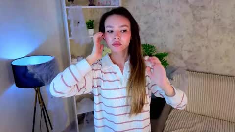 Snapshot of dungcoolbeth chatting on 4, 11, 2025 Lanna online show from 4, 11, 2025