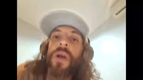 Snapshot of dunit123 chatting on 5, 4, 2026 dunit123 online show from 5, 4, 2026