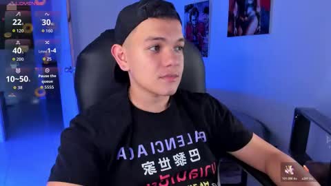 Snapshot of dunkan_kravitz chatting on 23, 3, 2026 Dunkan Kravitz online show from 23, 3, 2026