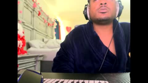 Snapshot of dunkeykongbbc chatting on 16, 2, 2025 dunkeykongbbc online show from 16, 2, 2025