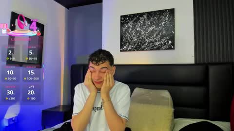 Snapshot of duolust chatting on 29, 10, 2025 Thomas and Noah online show from 29, 10, 2025