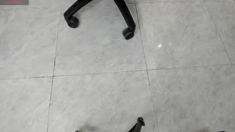 Snapshot of duskybeautyy chatting on 14, 11, 2025 duskybeautyy online show from 14, 11, 2025