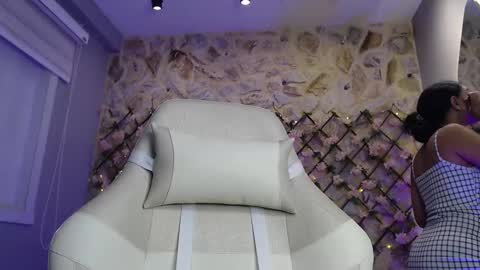 Snapshot of duskybeautyy chatting on 15, 1, 2026 duskybeautyy online show from 15, 1, 2026