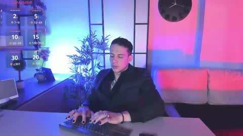 Dustin Sonne online show from 15, 12, 2025