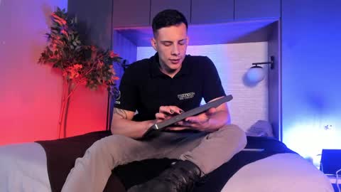 Dustin Sonne online show from 31, 3, 2026