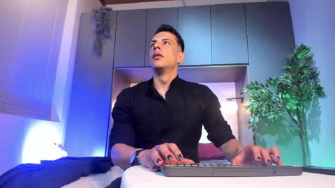 Dustin Sonne online show from 29, 5, 2026