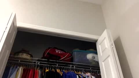 Snapshot of dustinthesweettalker chatting on 12, 12, 2024 Dustinthesweettalker online show from 12, 12, 2024