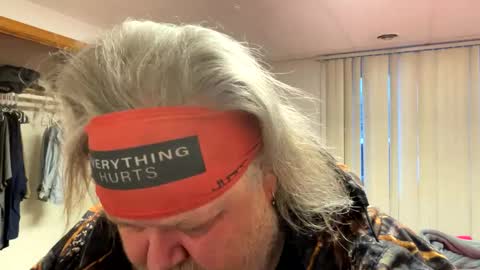 Snapshot of dustyballzer chatting on 12, 1, 2025 Dusty online show from 12, 1, 2025