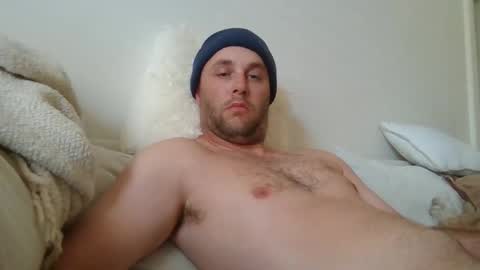 Snapshot of dustyroy09 chatting on 20, 3, 2026 dustyroy09 online show from 20, 3, 2026