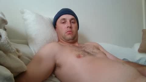 Snapshot of dustyroy09 chatting on 16, 4, 2026 dustyroy09 online show from 16, 4, 2026