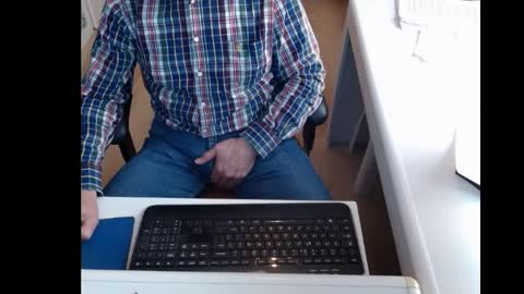 dutchpornking2 online show from 17, 2, 2025