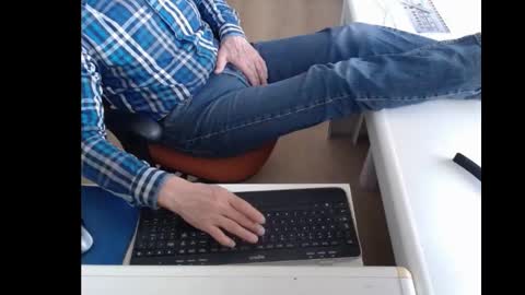 dutchpornking2 online show from 7, 3, 2025