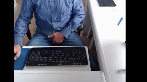 dutchpornking2 online show from 30, 9, 2025