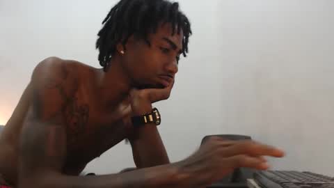 Snapshot of duvanf18 chatting on 4, 5, 2026 Elburrito online show from 4, 5, 2026