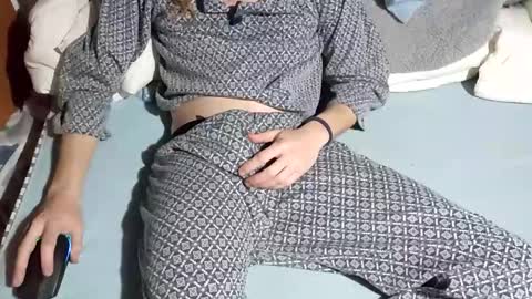 dv3nd3 online show from 13, 1, 2026