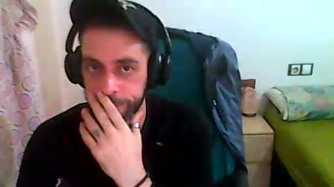 Snapshot of dvdvlc29 chatting on 16, 12, 2025 david online show from 16, 12, 2025