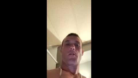 Snapshot of dvsshoes12 chatting on 22, 10, 2025 dvsshoes12 online show from 22, 10, 2025