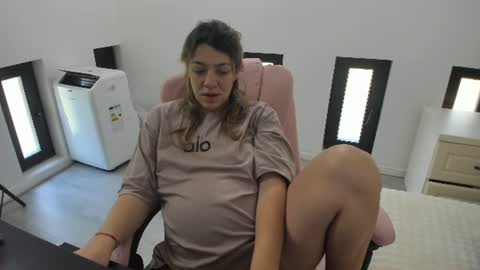 dayana online show from 6, 7, 2026