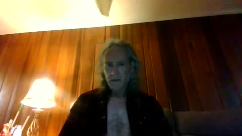 Snapshot of dyankee68 chatting on 14, 12, 2025 dyankee68 online show from 14, 12, 2025