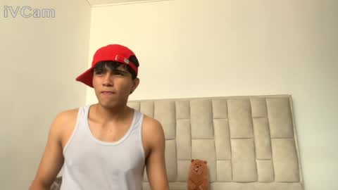 Snapshot of dylan_lyann chatting on 6, 5, 2026 dylan_lyann online show from 6, 5, 2026