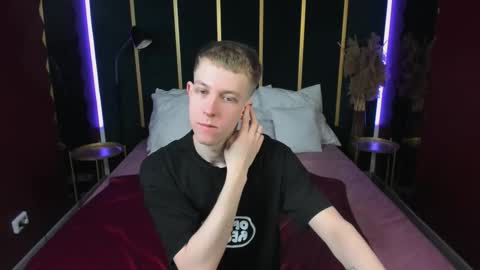 Snapshot of dylan_norton chatting on 25, 3, 2026 Dylan online show from 25, 3, 2026