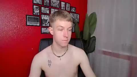Snapshot of dylan_norton chatting on 30, 6, 2026 Dylan online show from 30, 6, 2026