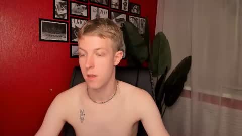 Snapshot of dylan_norton chatting on 21, 7, 2026 Dylan online show from 21, 7, 2026