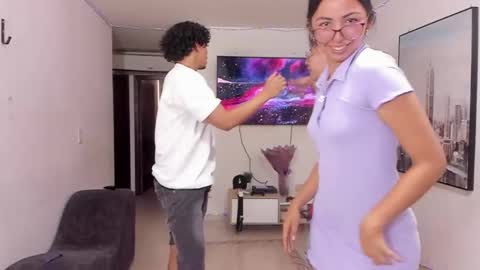 Snapshot of dylanbisex_hot chatting on 8, 12, 2024 Mod Dylan Lilith Alan and Drake online show from 8, 12, 2024