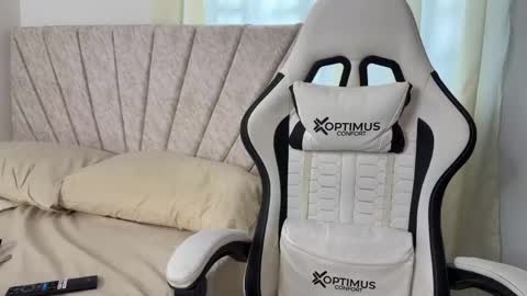 Snapshot of dylangusss chatting on 16, 4, 2026 Dylangusss online show from 16, 4, 2026