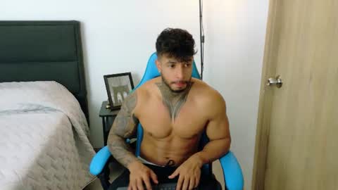 Snapshot of dylanrivera_ chatting on 8, 8, 2026 Dylan Rivera online show from 8, 8, 2026