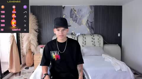 dylanroyce_ online show from 17, 3, 2026