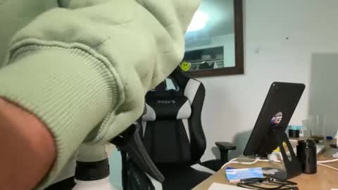 Dylans A Dick online show from 19, 12, 2024