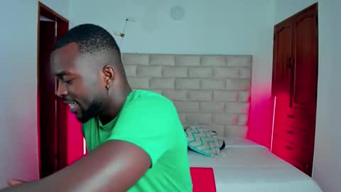 Dylan Taylor online show from 15, 12, 2025