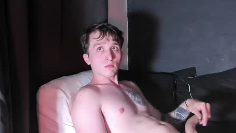 Snapshot of dylanwhite23 chatting on 28, 11, 2025 ---DYLAN--- online show from 28, 11, 2025