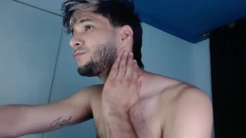 Snapshot of dylanxfun chatting on 22, 4, 2026 dylanxfun online show from 22, 4, 2026