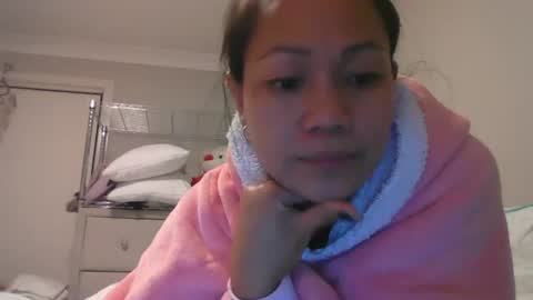 dylene1986 online show from 12, 6, 2026