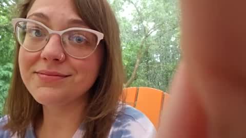 Snapshot of e70591 chatting on 28, 4, 2026 e70591 online show from 28, 4, 2026