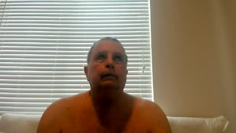 Snapshot of e_rectiom chatting on 7, 7, 2026 Mr Wonderful online show from 7, 7, 2026