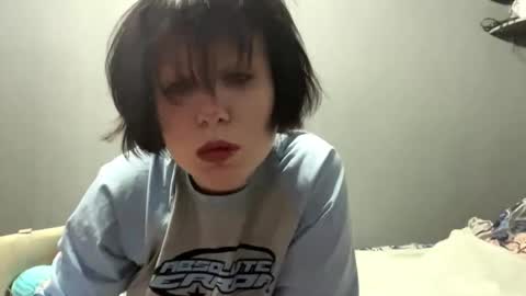 Snapshot of earthascritchfield chatting on 26, 4, 2026 Rina online show from 26, 4, 2026