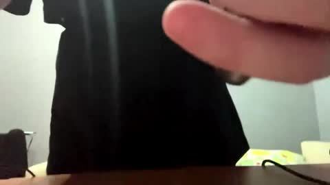 Snapshot of earthascritchfield chatting on 7, 5, 2026 Rina online show from 7, 5, 2026
