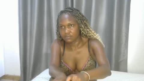 east_queen online show from 8, 1, 2025