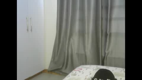 east_queen online show from 23, 2, 2025