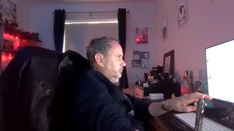 Snapshot of eastmidssoul chatting on 1, 4, 2026 eastmidssoul online show from 1, 4, 2026