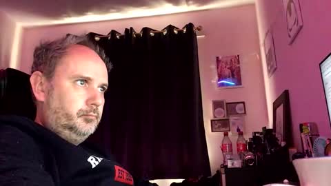 Snapshot of eastmidssoul chatting on 15, 4, 2026 eastmidssoul online show from 15, 4, 2026