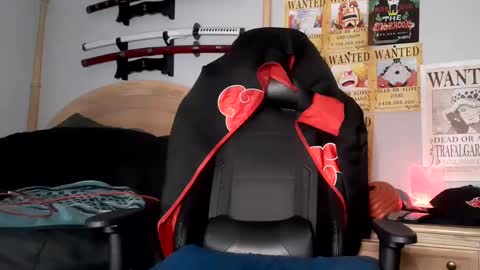 TWITTER   INSTAGRAM    easybreezy20   ONLINE 1230 AM TO 7AM online show from 11, 12, 2024