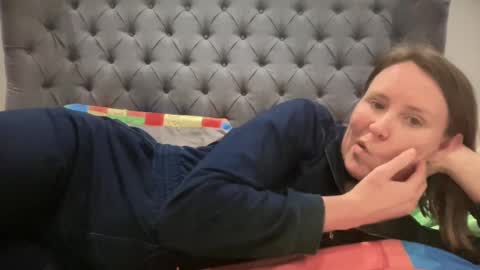 Snapshot of eatmypie69 chatting on 15, 2, 2025 Nadia Ferreira  online show from 15, 2, 2025