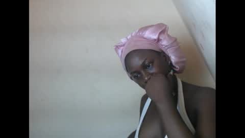 Snapshot of eatuupx chatting on 6, 1, 2025 eatuupx online show from 6, 1, 2025