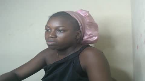 Snapshot of eatuupx chatting on 15, 1, 2025 eatuupx online show from 15, 1, 2025