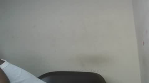 Snapshot of eatuupx chatting on 17, 1, 2025 eatuupx online show from 17, 1, 2025