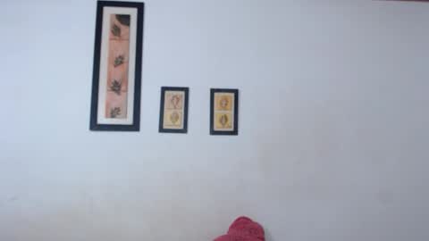 Laraand Drake online show from 27, 10, 2025